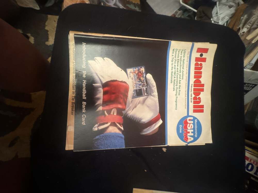 BRAND NEW SARANAC MEN'S RACQUET BALL RIGHT GLOVE LARGE R-70